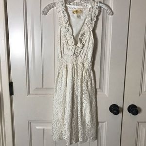 Lace white dress